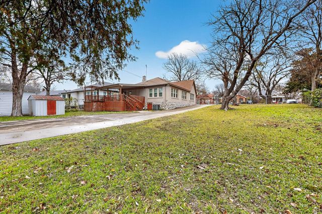 2009 Berwick Avenue, Dallas, TX 75203