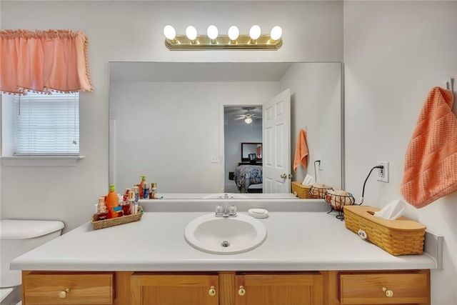 11 Pointe Way, Cartersville, GA 30120