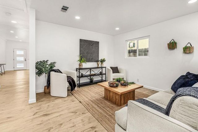 1321 Coronado Avenue, Spring Valley, CA 91977