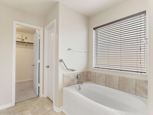 2926 Country Clearing Lane, Rosenberg, TX 77471