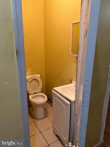 2346 N CAMAC ST, Philadelphia, PA 19133