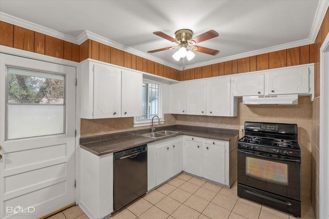 1909 Rodney Street, Bossier City, LA 71112