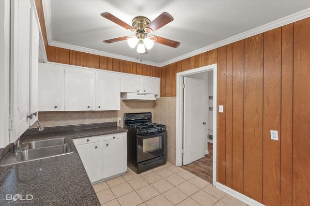 1909 Rodney Street, Bossier City, LA 71112