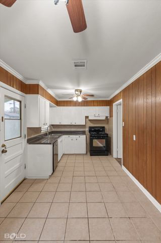 1909 Rodney Street, Bossier City, LA 71112