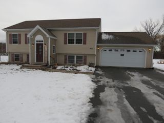 402 Wallace Hill Road, Plattsburgh, NY 12901