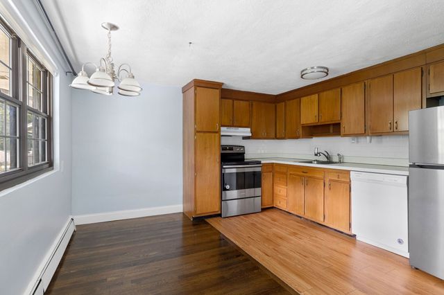 72 Renwick Rd B, Wakefield, MA 01880