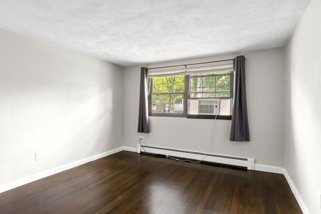 72 Renwick Rd B, Wakefield, MA 01880