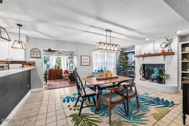 328 N RIDGE Drive, Fleming Island, FL 32003