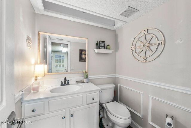 328 N RIDGE Drive, Fleming Island, FL 32003