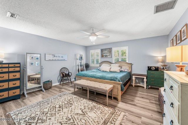 328 N RIDGE Drive, Fleming Island, FL 32003