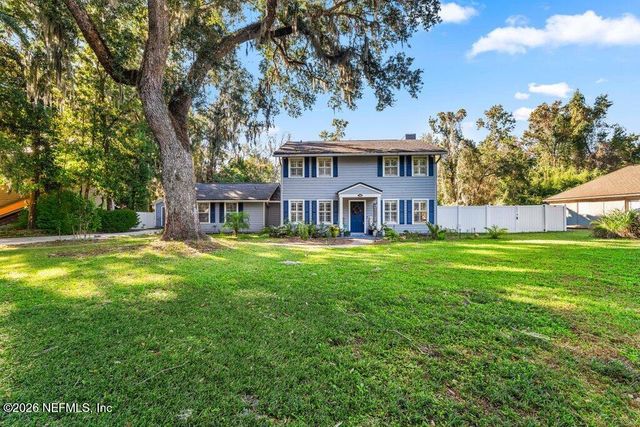 328 N RIDGE Drive, Fleming Island, FL 32003