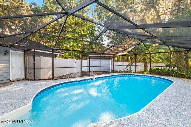 328 N RIDGE Drive, Fleming Island, FL 32003