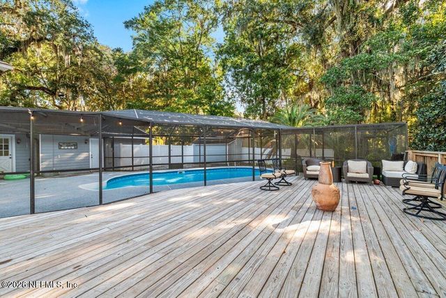 328 N RIDGE Drive, Fleming Island, FL 32003