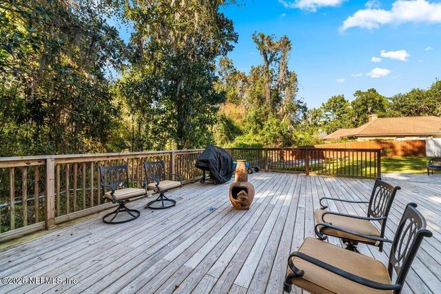 328 N RIDGE Drive, Fleming Island, FL 32003