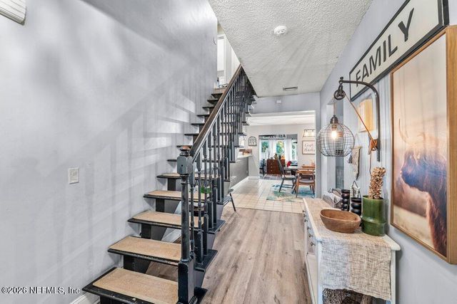 328 N RIDGE Drive, Fleming Island, FL 32003