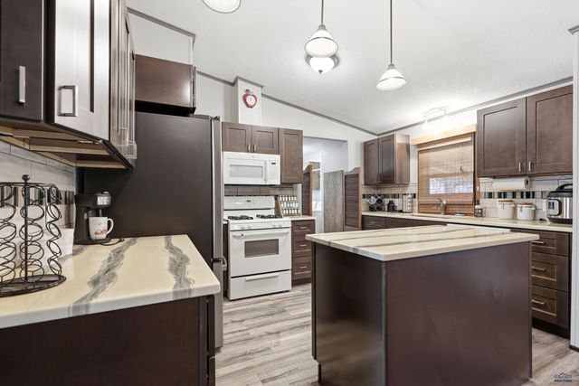 9379 HERITAGE DR, Black Hawk, SD 57719
