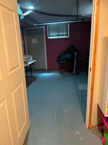 3421 N Center Rd, Millwood, WA 99212