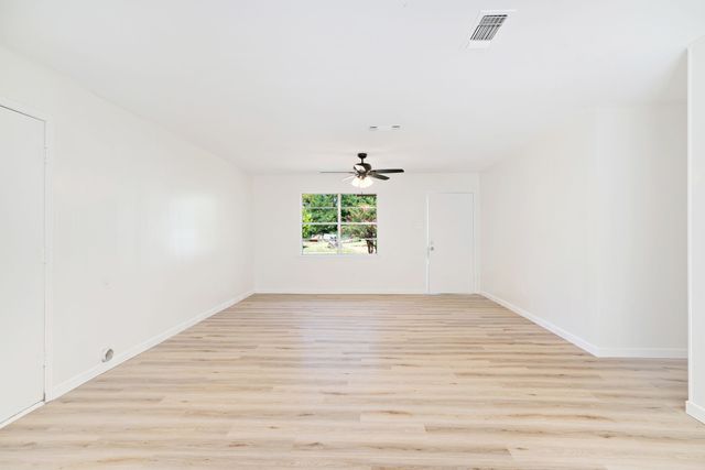 351 NE 6th, Paris, TX 75460
