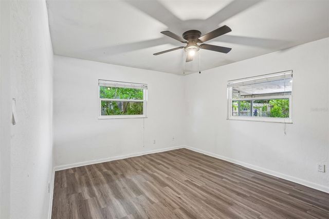 1607 LARK LANE, Brandon, FL 33510