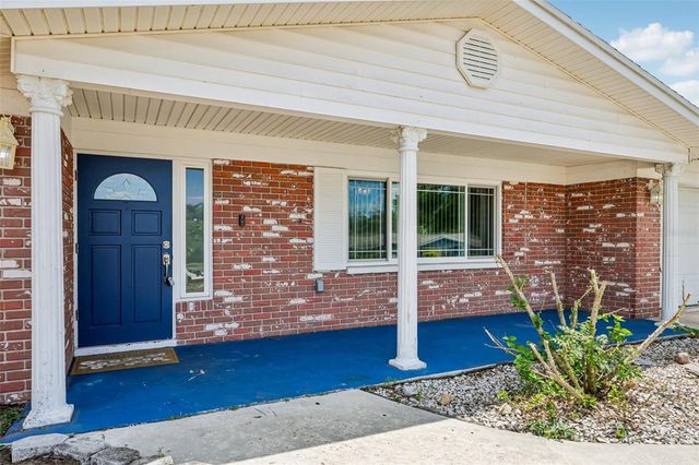 1607 LARK LANE, Brandon, FL 33510