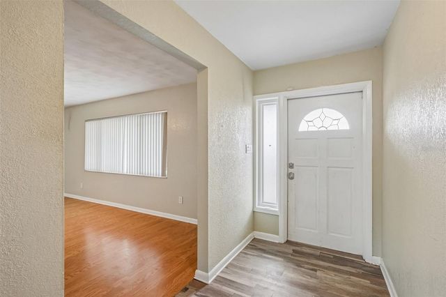 1607 LARK LANE, Brandon, FL 33510