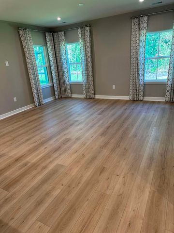 1513 Hope Pointe Dr, North Myrtle Beach, SC 29582