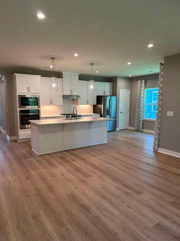 1513 Hope Pointe Dr, North Myrtle Beach, SC 29582