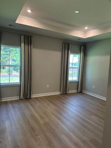 1513 Hope Pointe Dr, North Myrtle Beach, SC 29582