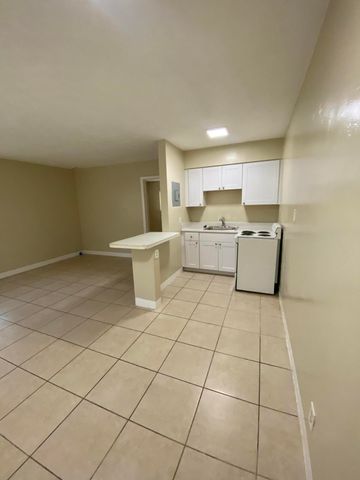 1019 NW 5TH Avenue 6, Fort Lauderdale, FL 33311