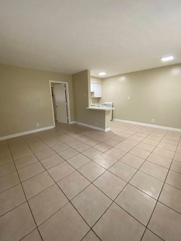 1019 NW 5TH Avenue 6, Fort Lauderdale, FL 33311