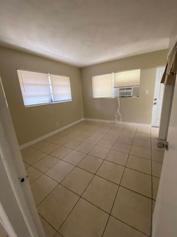 1019 NW 5TH Avenue 6, Fort Lauderdale, FL 33311