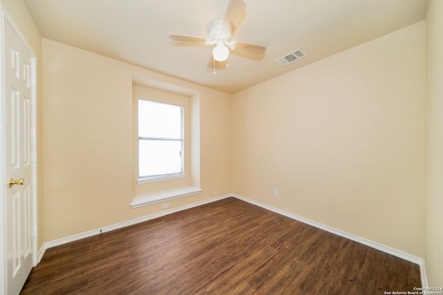 1017 SCHERTZ PKWY, Schertz, TX 78154