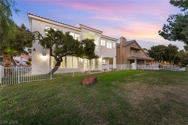 4933 Portraits Place, Las Vegas, NV 89149