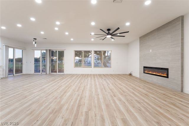 4933 Portraits Place, Las Vegas, NV 89149