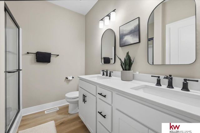 2109 Hedgeapple Road, Plattsmouth, NE 68048