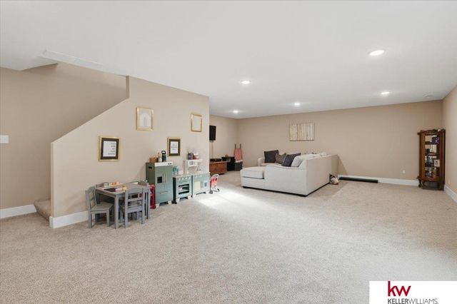 2109 Hedgeapple Road, Plattsmouth, NE 68048