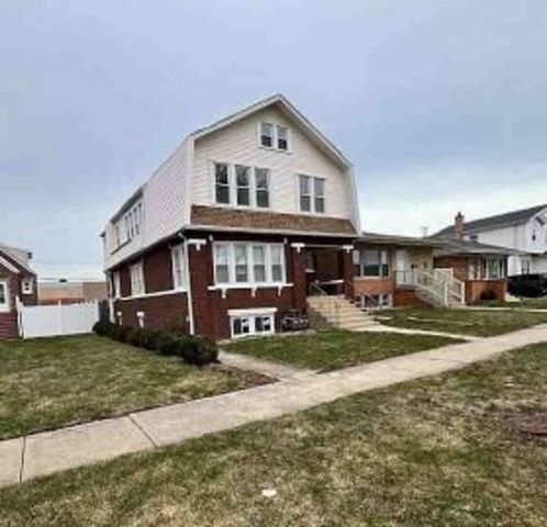 2626 W 96th Place, Evergreen Park, IL 60805