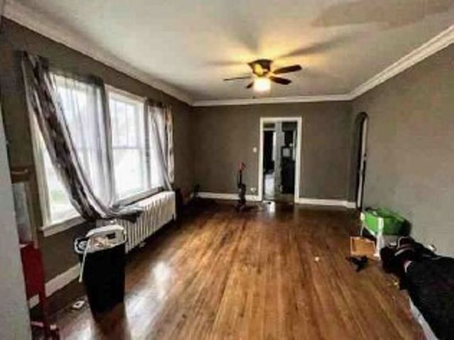 2626 W 96th Place, Evergreen Park, IL 60805