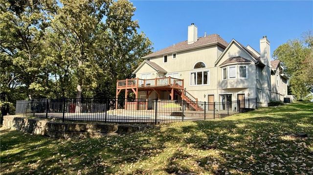1515 Sugarland Parkway, Pleasant Hill, MO 64080