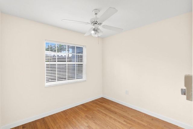 1716 NE 17th Avenue, Fort Lauderdale, FL 33305