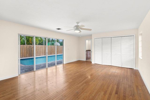 1716 NE 17th Avenue, Fort Lauderdale, FL 33305