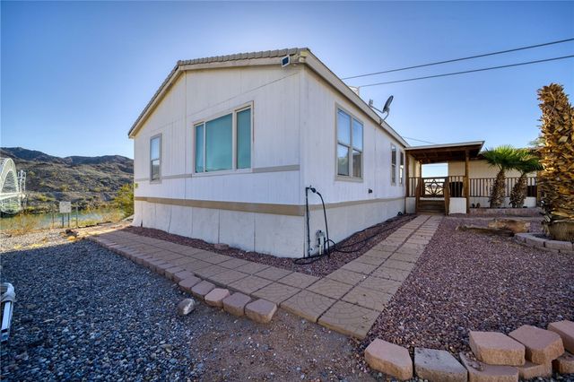 15146 S Highway 66, Topock, AZ 86436
