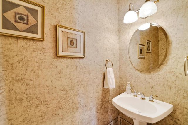 210 Monte Cristo Circle, Verona, WI 53593