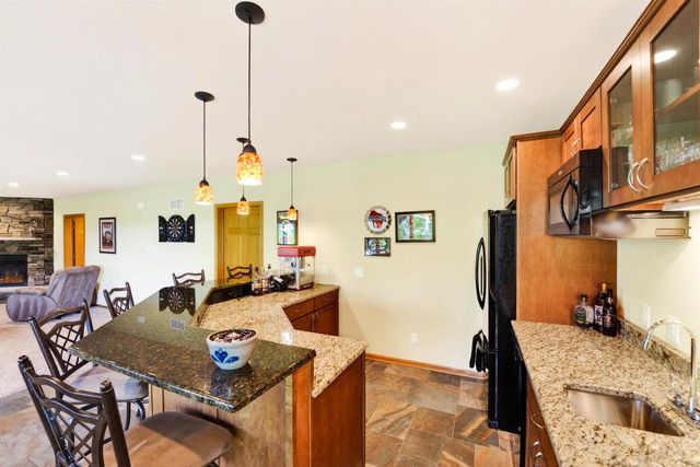 210 Monte Cristo Circle, Verona, WI 53593