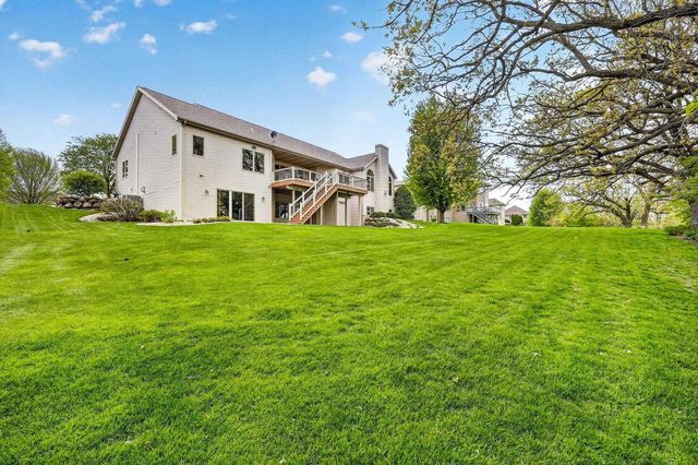210 Monte Cristo Circle, Verona, WI 53593