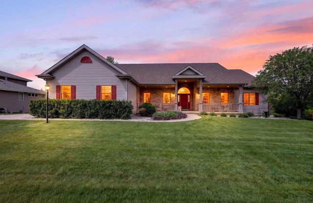 210 Monte Cristo Circle, Verona, WI 53593
