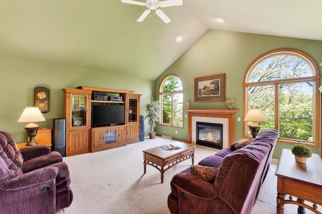 210 Monte Cristo Circle, Verona, WI 53593