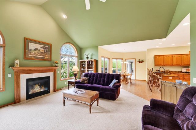 210 Monte Cristo Circle, Verona, WI 53593
