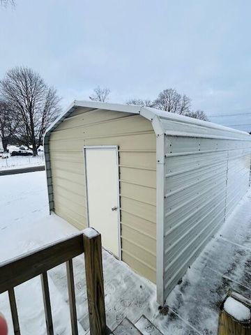 407 E Lincoln Avenue, Reed City, MI 49677