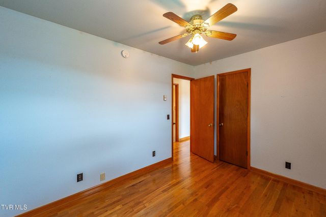 3519 Rustic Hills Drive, Kingsport, TN 37660
